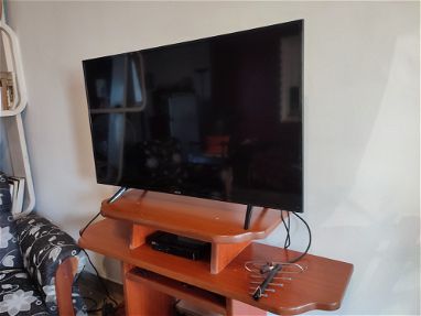 Smart TV Samsung 43" + Caja digital. Vedado - Img 66762897