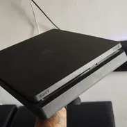 PS4 en venta ‼️ Pirateado y con 100 juegos de regalo al WhatsApp para más información - Img 57279991