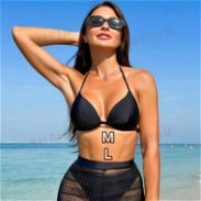 Bikinis negros de 3 y 4 piezas, tendencia para este verano - Img 45668122