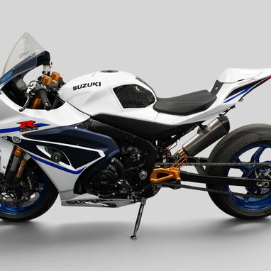 2023 Suzuki GSX-R1000 - 3/4