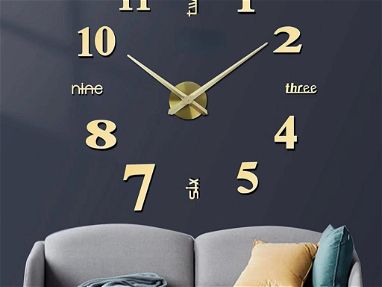 Reloj de pared grande dorado - Img main-image-45462630