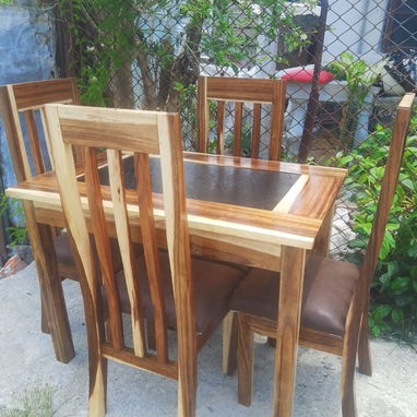 Gaveteros, comadritas y sillones,disponibles Camas capitoneadas, variedad de modelos y estilos ,no dude en darle un toqu - Img 120710540