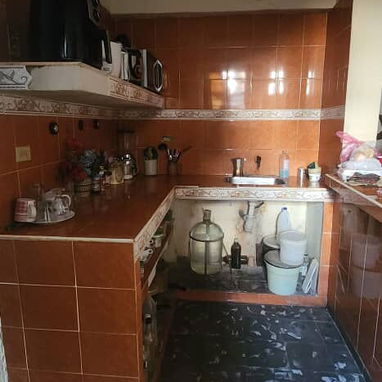 Vendo casa en 10 de Octubre ( pasillo interior) - Img 125707202