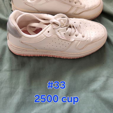 Tenis de niños de uso - 2/5