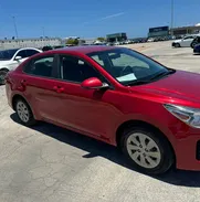 Vendo o negocio Kia rio del 2019 - Img 47031502