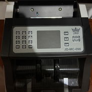 Máquina de contar dinero - Img 58281903