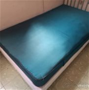 Se vende cama 3/4 con colchón hotelero antialérgico - Img 45860521