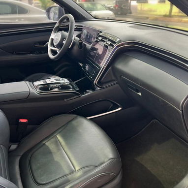 HYUNDAI TUCSON FULL LIMITED 2023 - 4/6