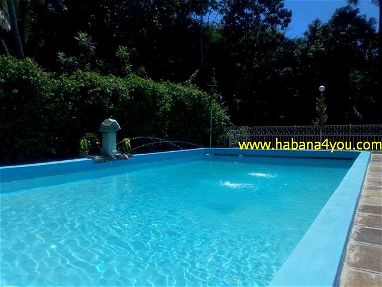 Casa con piscina en siboney - Img 66705727