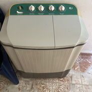 Vendo lavadora de uso funciona perfectamente - Img 45454229