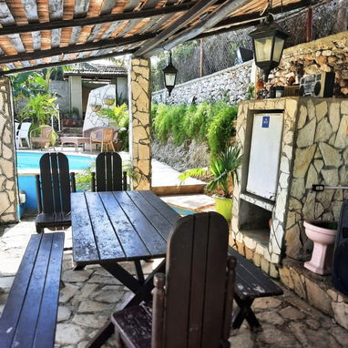 Alquiler de Casa con piscina en Guanabo - Img 118558071