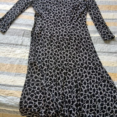 Vestidos de marca a buen precio - Img 123991292