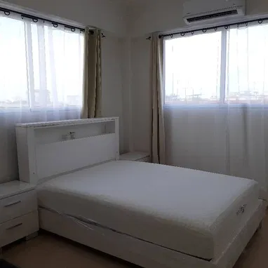 Renta Lineal apartamento moderno con garaje/ Vedado 23 y 16 de 2 Habitac 600usd ‪+34613055294 - Img 113848839