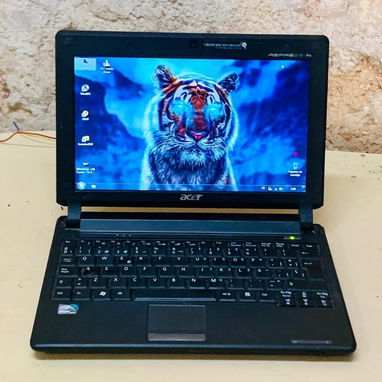 Acer Aspire One Mini Laptop 10” - Img 124028584