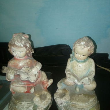 varios objetos algunos de porcelana china y otros de cristal y cerámica - 10/10