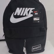 Mochilas Nike negras deportivas de calidad - Img 56638623