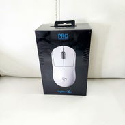 Logitech G pro nuevo en caja sellado - Img 52666165