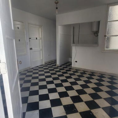 VENTA DE APARTAMENTO EN CENTRO HABANA - Img 127536678