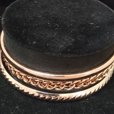 BELLOS PULSOS CHAPADOS EN ORO MARCA FRANCESA PIERRE CARDIN, NUEVOS - Img 70934138
