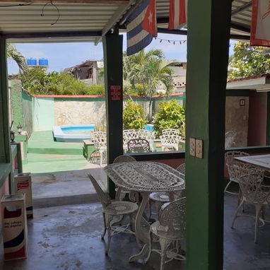 Venta de mansion en guanabo a 200 metros de la playa - Img 122994668