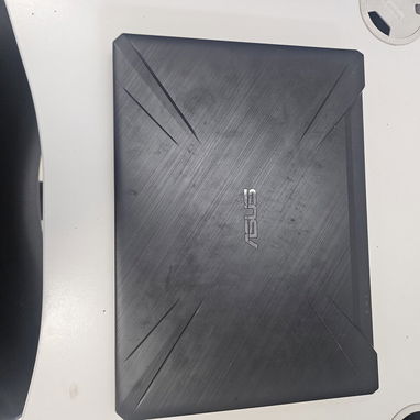 Vendo Laptop ASUS TUF GAMING fx 505 para piezas - 2/4