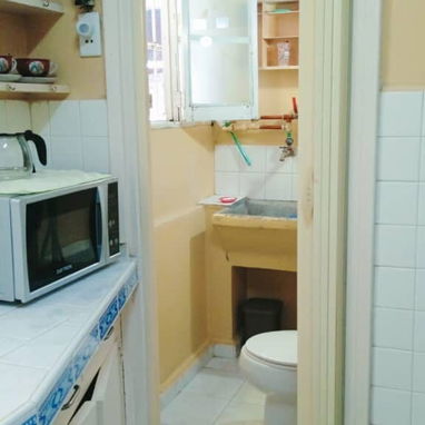 J Apartamento de renta tiempo indefinido en Centro Habana CH-003 - 3/10