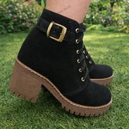 Botas negras - Img 58181420