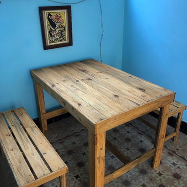 Estantes, mesas, sillas, para cafeterías y otros negocios - Img 113589488