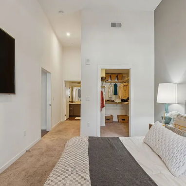 Se vende apartamento de 1 dormitorio y 1 baño en Vedado - Img 124370141