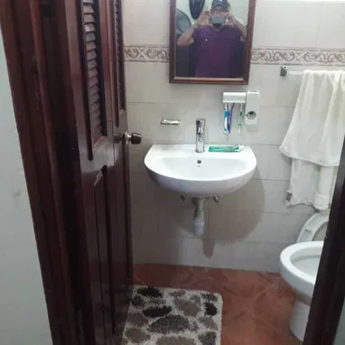 Venta casa totalmente independiente Playa cerca de cine Metropólitan 120mil 53582376 - 3/4