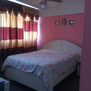 Vendo apartamento en el vedado frente al malecón - Img 87043631