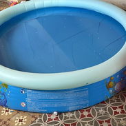 Piscina d muy poco uso sin detalles - Img 57387484
