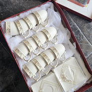 JUEGO DE 12 TASAS CON PLATOS PORCELANA FINA - Img 56984150