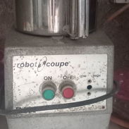 Vendo batidora industrial 220v original 250 usd - Img 56842306