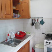 SE ALQUILA APARTAMENTO A ESTUDIANTES EXTRANJEROS. Oferta especial 13 jun al 3 julio - Img 52373034