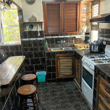 Adquiler apart edif capi calle 15 y L vedado - Img 123703087