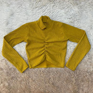 Vestidos corte princesa, de hombro con dos aberturas y enguatadas Crepé - Img 124848919