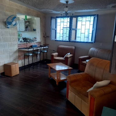 Casa amplia de 700 m² con anexo independiente y licencia para ampliar. En Abel Santamaria,  boyeros - 3/8