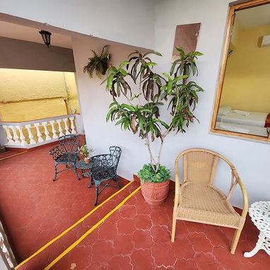 Amplio apartamento de 1 recámara disponible en Trinidad, Cuba. - Img 125981063