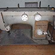 En venta maquina de coser Chaika 142M - Img 56118081