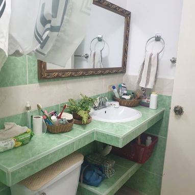 Apartamento de 2/4 frente la cardiovascular, Vedado zona de hospital - 8/10