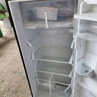 Refrigerador Royal de 7.6 pies - Img 125546081