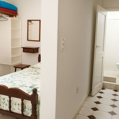 Apartamento independiente al lado de la tienda de Carlos III. Centro Habana. - Img 125518286