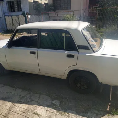 Vendo lada 2107 en buenas condiciones o negocio por moto moderna 250cc - 3/3