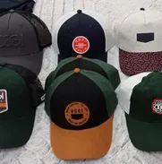 Gorras variadas - Img 50044207
