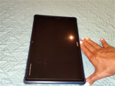 Vendo tablet Acer 10 pulgadas..viene con vidrio.y carcasa anticaidas - Img 65031384