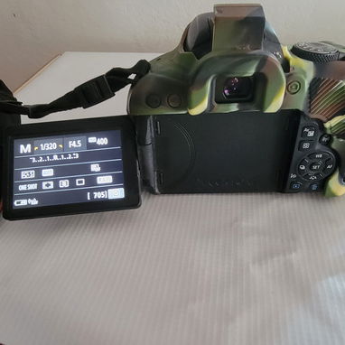 Canon Rebel t7i + 2 Lentes 18-55mm/ 75-300mm - 2/5