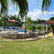 ⭐ Renta casa de 3 habitaciones, 3 baños, piscina, terraza,ranchón,tumbonas en Guanabo - Img 45384248
