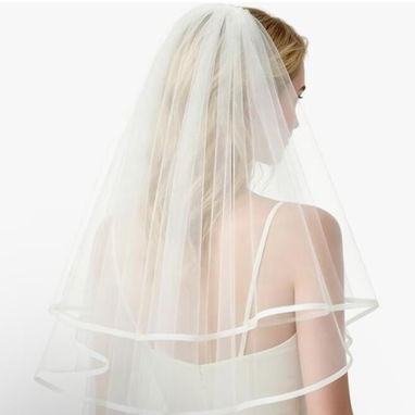 Vestido de novia con velo - 2/2