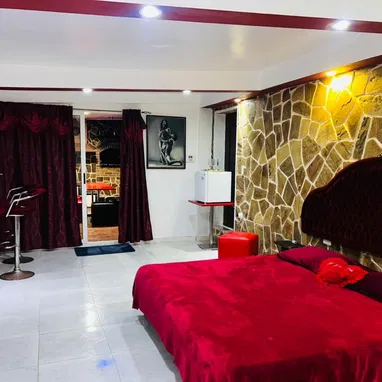 pasadia de parejas en boyeros + hasta 5 personas +5363689791 - Img 97712322
